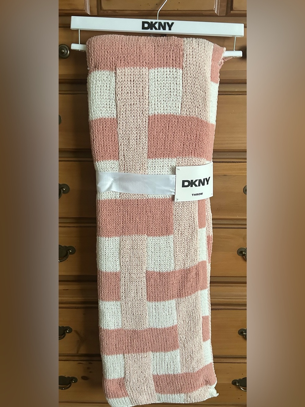 DKNY Pink and Cream Checker Knit Throw Blanket New With Tags